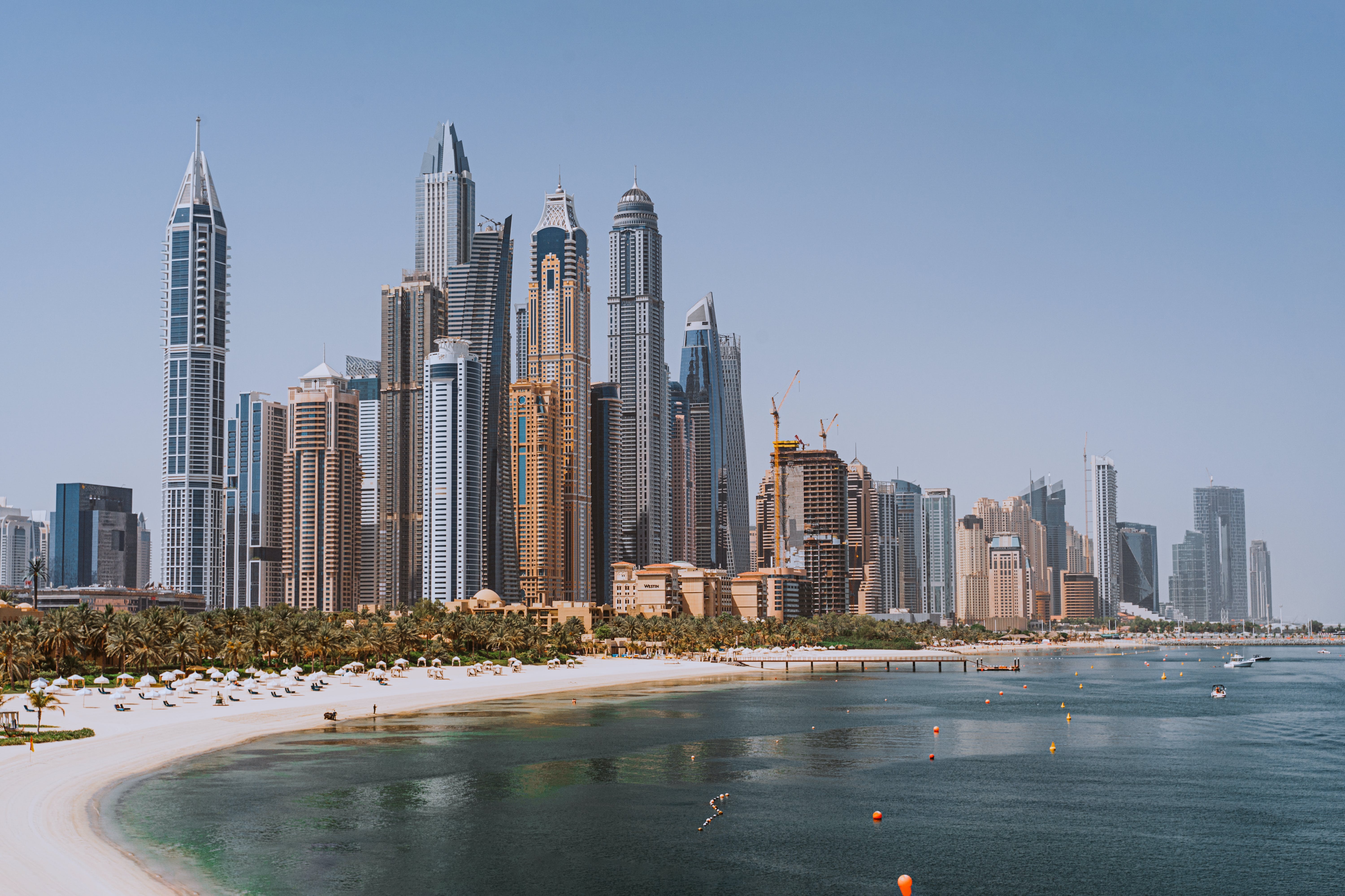 CLASSIC DUBAI WITH ABU DHABI 7 DAYS GROUP TOUR